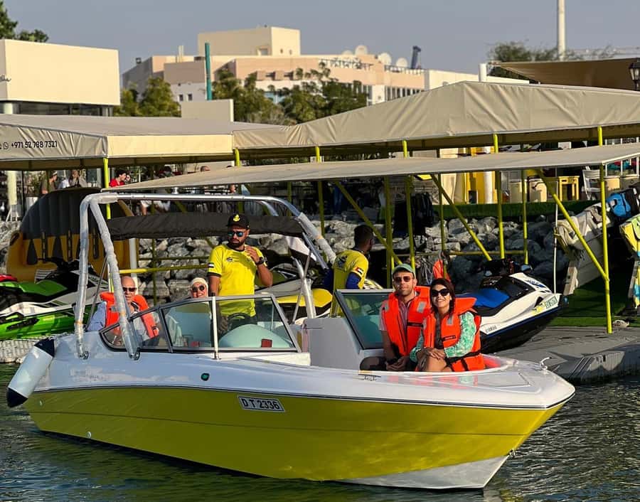 Dubai: Sightseeing on Donut Ride - Price and value: $103 for a group up to 4