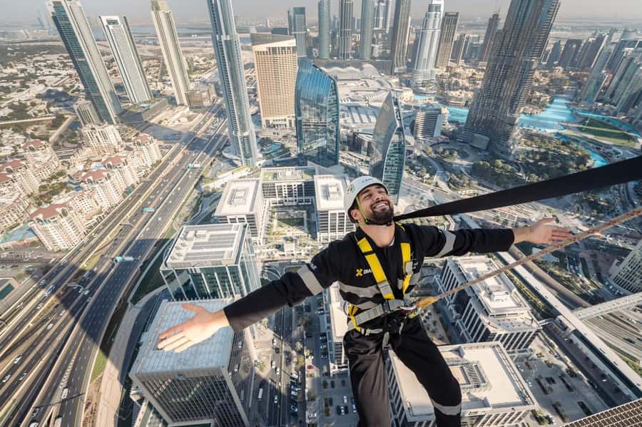 Dubai: Sky Views Observatory Ticket with Optional Extras - The practical reality: dress code, body limits, and health checks