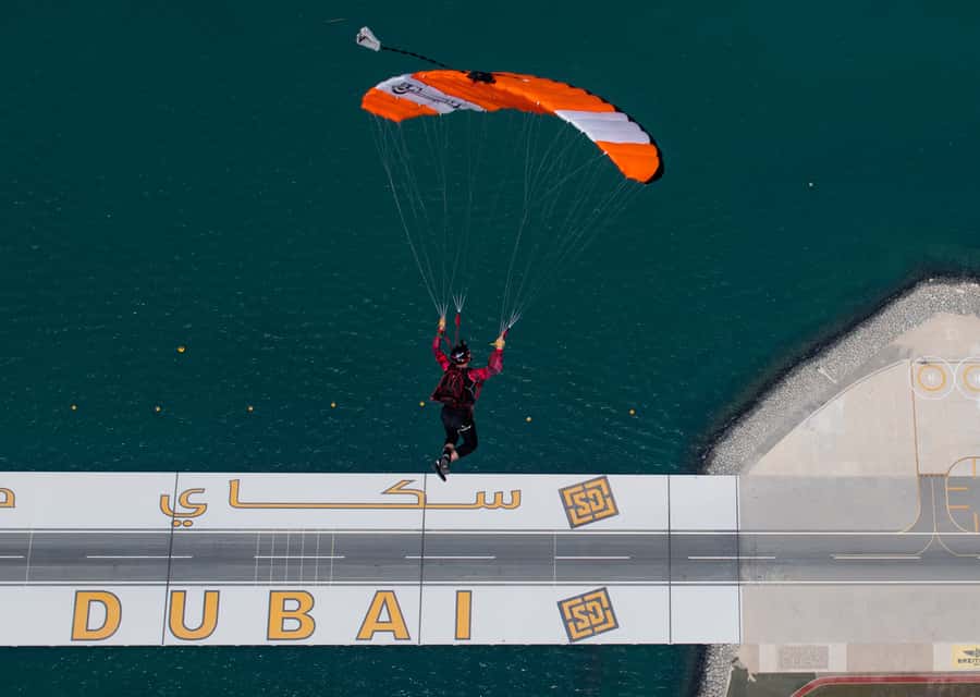 Dubai: Skydive at The Palm with Photos, Video & Yacht Tour - Photos and video package: how it becomes a keepsake