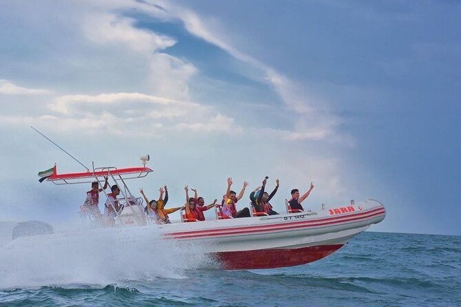 Dubai Speed Boat Tours: Marina, Atlantis and Burj Al Arab - Atlantis The Palm from the water: what you actually experience