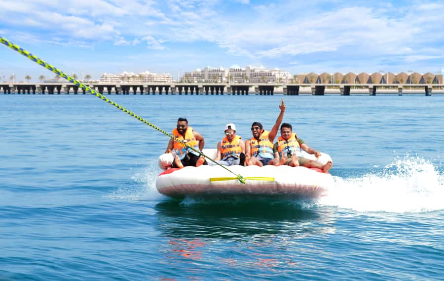 Dubai: Speedboat-Pulled Donut Ride Trip in JBR - Safety and support: how the instructors affect your experience