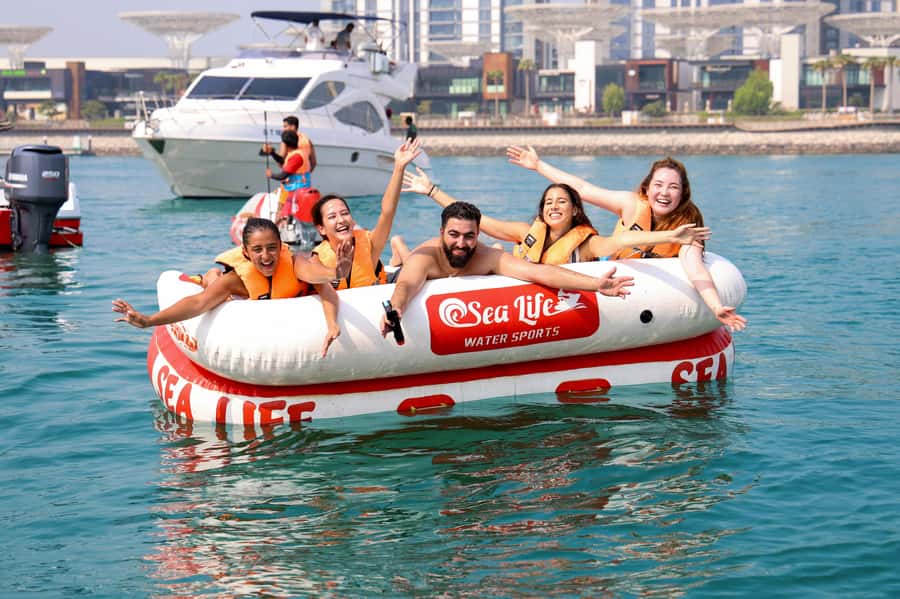 Dubai: Speedboat-Pulled Donut Ride Trip in JBR - The speedboat and donut setup: what you’re riding on