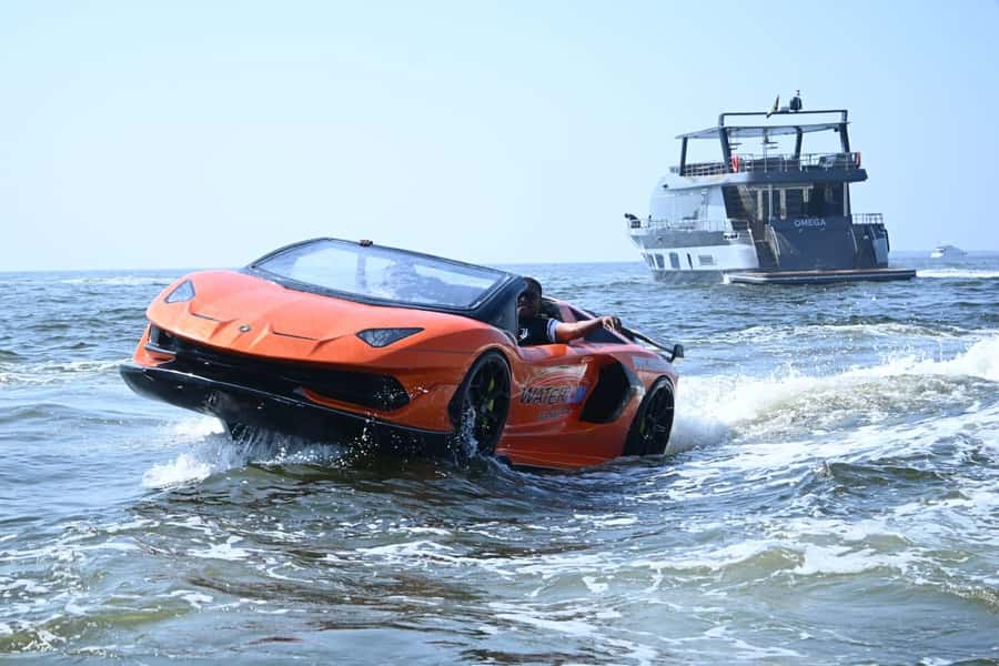 Dubai: Splash & Thrill | 20min Jet Car DXB Harbour - What makes this jet car ride feel different from jet skis