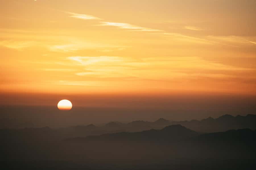 Dubai: Sunrise Balloon Flight with Camel Ride & Breakfast - Key moments that make this tour worth a look