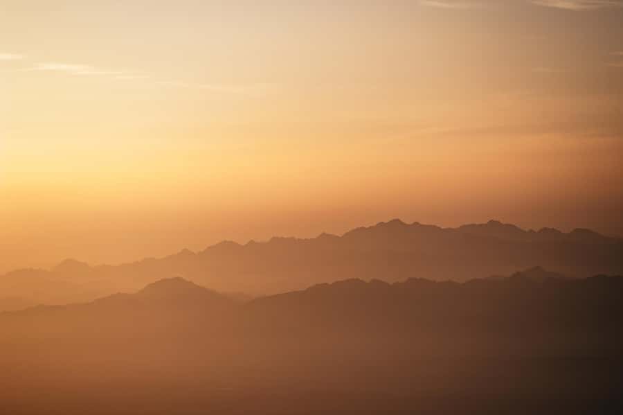Dubai: Sunrise Hot Air Balloon Tour Over the Desert - Coffee, Safety Briefing, and the “Okay, Here We Go” Moment