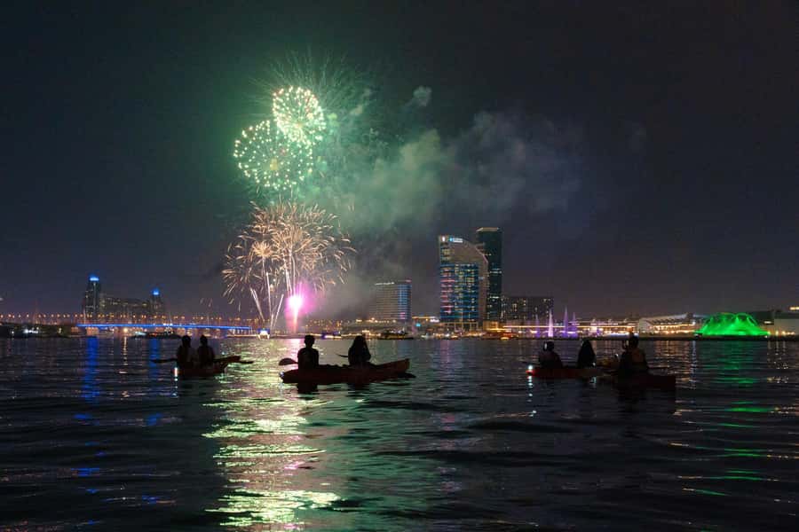 Dubai: Sunset/Night Dubai Creek Kayak Tour - Weather and guide quality: how to protect your experience