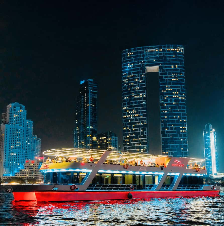 Dubai: Sunset or Dinner Cruise with Live Music & Open Bar - Entering Xclusive Yachts: What to Do First, and What You’ll Feel