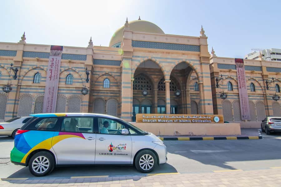 Dubai: The Pearl Of The Gulf - Half Day Sharjah City Tour - Sharjah Old Town, Souk Al Arsa, and Traditional Market Time