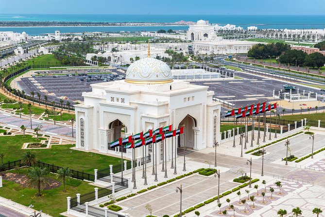 Dubai to Abu Dhabi Day Trip: Grand Mosque, Palace & Etihad Towers - Qasr Al Watan: Palace Grounds Plus the Part You Might Actually Remember