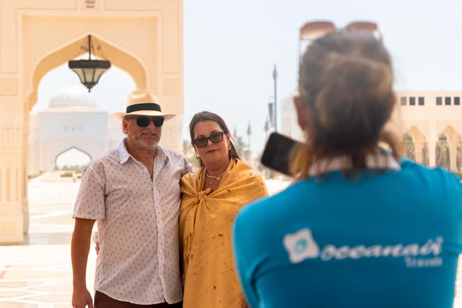 Dubai to Abu Dhabi Private Tour: Grand Mosque & Royal Palace - Corniche drive and quick Emirates Palace passing: scenic value with minimal time cost