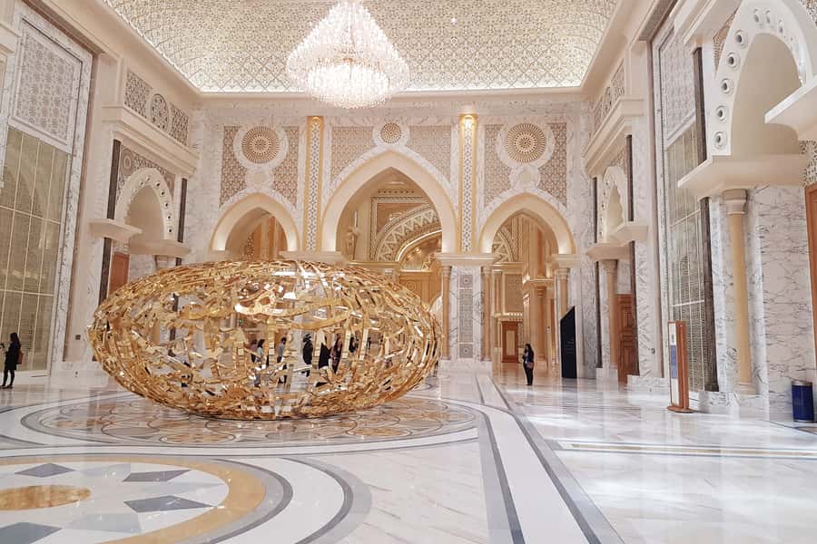 Dubai to Abu Dhabi Private Tour: Grand Mosque & Royal Palace - Founder’s Memorial and Louvre Abu Dhabi photo stop: short moments with purpose