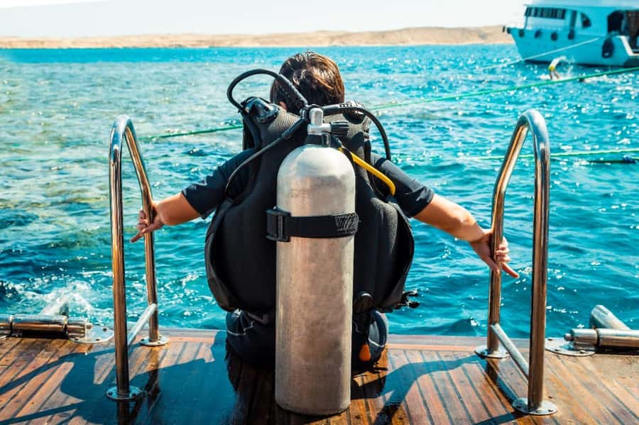 Dubai to Fujairah: First Scuba Diving + Transfer & BBQ - What to bring (and what will save you time at check-in)