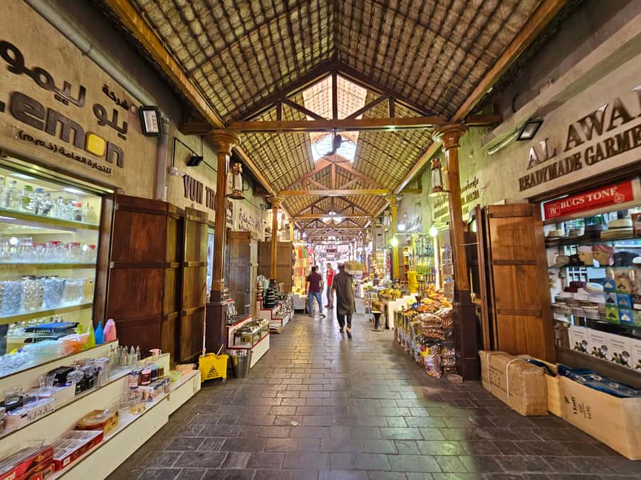 Dubai: Top 15 Must-See Dubai Sightseeing Tour in a SUV/VAN - Palm Jumeirah and The Pointe: Atlantis views without the crowds