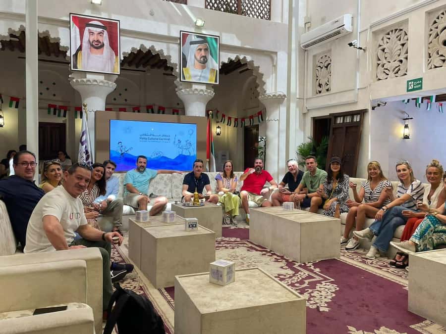 Dubai Tour: Haritage Walking Guide, Gold & Spice Souq, Creek - Old Dubai on Foot: Al Seef to Bastakia Quarter