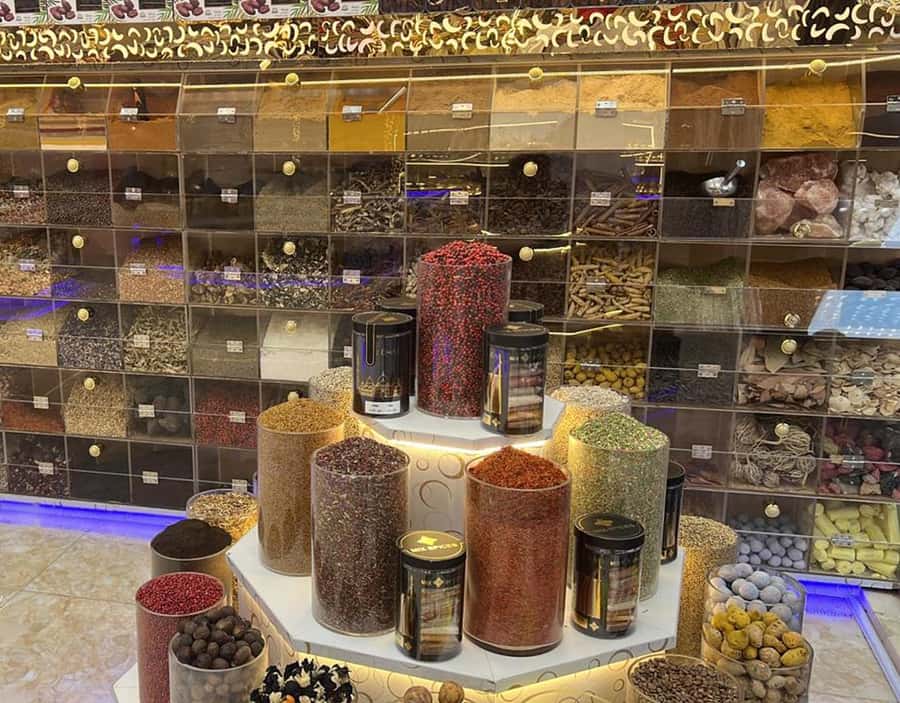 Dubai Tour: Haritage Walking Guide, Gold & Spice Souq, Creek - How Guides Like Mohamed and Ahmed Make the Difference