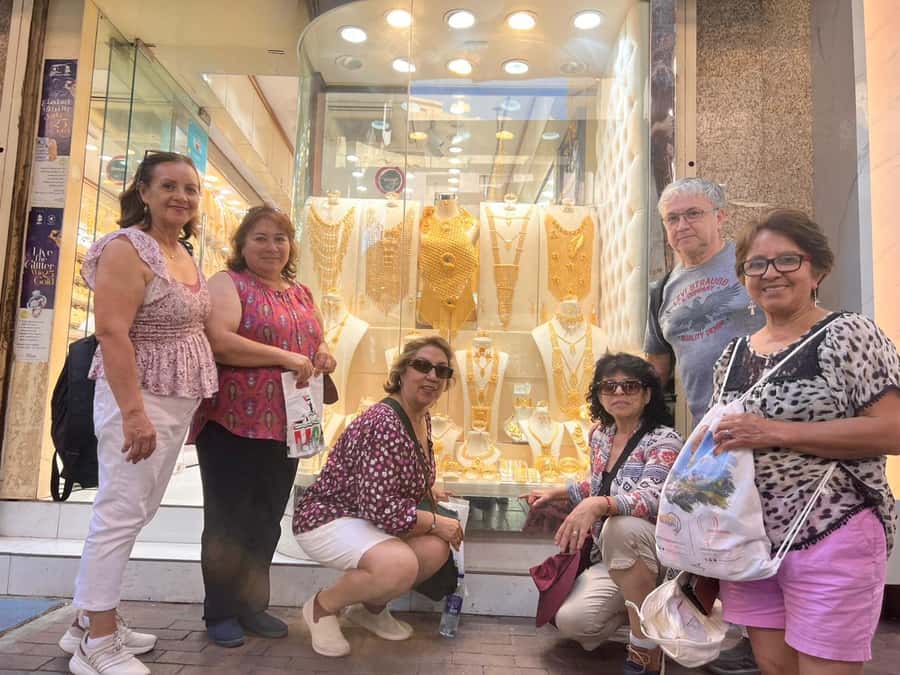Dubai Tour: Haritage Walking Guide, Gold & Spice Souq, Creek - Tips to Get More From Gold, Spices, and Dates