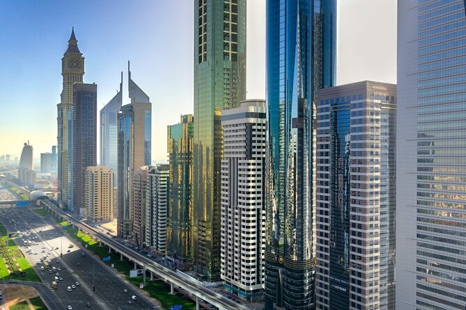 Dubai Tour Including Entrance to Burj Khalifa 124th Floor from Abu Dhabi - Jumeirah Public Beach: a fast breather with Persian Gulf views