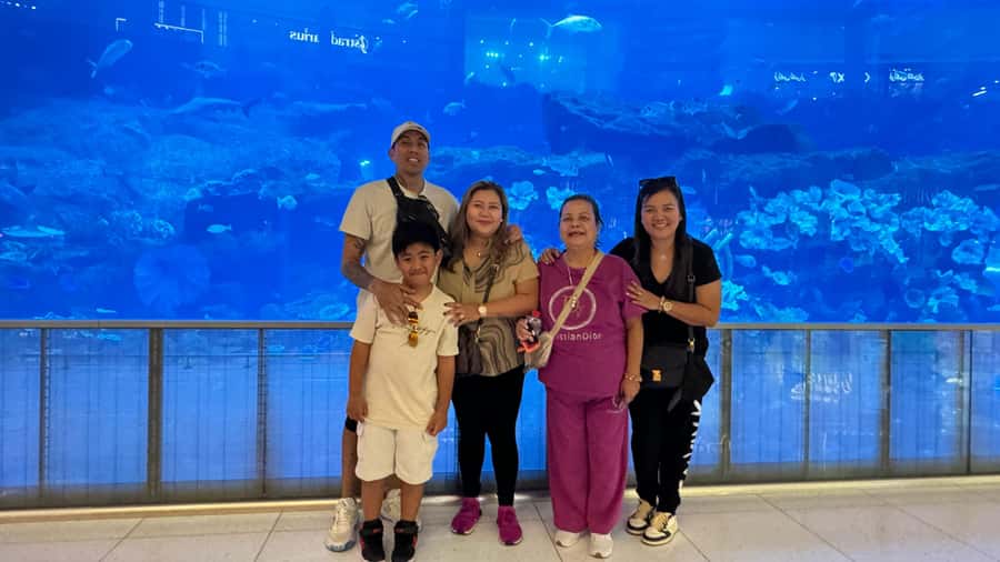 Dubai: Traditional and Modern Tour with Burj Khalifa Ticket - Palm Jumeirah crescent views and Atlantis front photo time