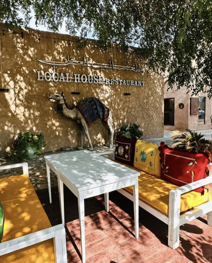 Dubai: Traditional Emirati Breakfast Experience - Live Cooking Stations: Regag and Djebab Right in Front of You