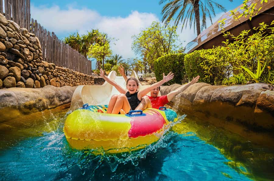 Dubai: Wild Wadi Waterpark Entrance Ticket - Wild Wadi by Burj Al Arab: why this location changes the whole day