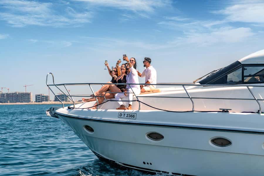 Dubai Yacht Tour - Boat Trip upto 12 guests Private event - Why a private Dubai Yacht Tour feels different than sightseeing by land