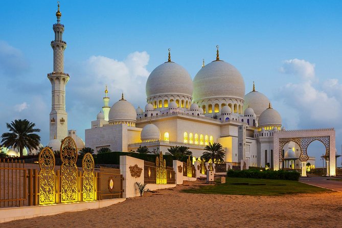 Exclusive Abu Dhabi Discovery: Private City Tour & Grand Mosque - Dubai to Abu Dhabi, and the smart way to do it