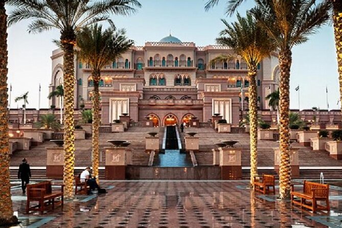 Exclusive Full-Day Abu Dhabi City Tour with Sheikh Zayed Mosque - Heritage Village: seeing traditions you can actually walk through