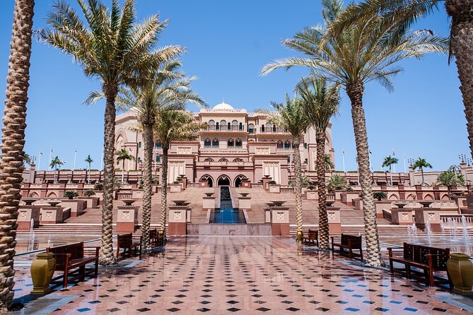 Experience the Emirates Palace from Abu Dhabi - Emirates Palace at tea time, what makes it feel special