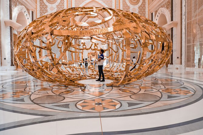 From Abu Dhabi: Sheikh Zayed Mosque, Royal Palace & Etihad Tower - What to Pack for Abu Dhabi Heat and Mosque Rules
