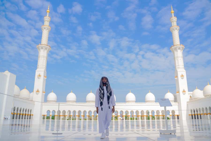 From Dubai: Abu Dhabi City Sightseeing & Sheikh Zayed Mosque - Price and value: is $65 per person actually fair?