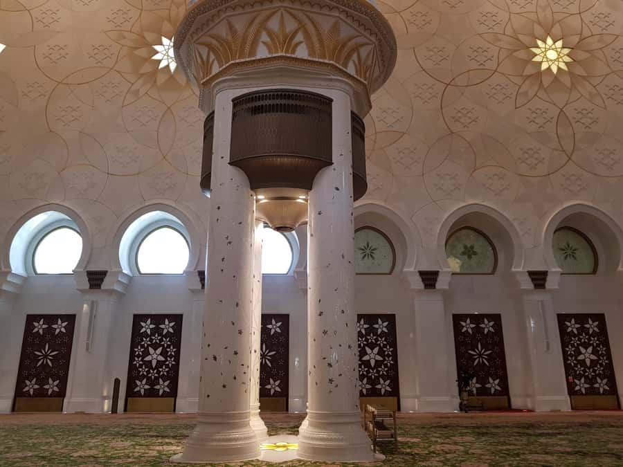 From Dubai: Abu Dhabi City Tour - Price and value: what $155 gets you (and when it’s a bargain)