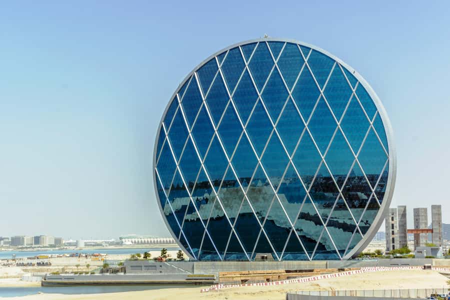 From Dubai: Abu Dhabi City Tour With Louvre Museum - Who should book this Abu Dhabi highlights day trip?