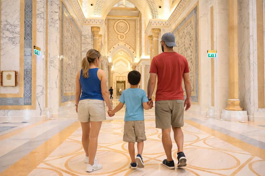 From Dubai: Abu Dhabi Day Tour with Qasr al Watan - Corniche Driving Views: Skyline Breathers Between Stops