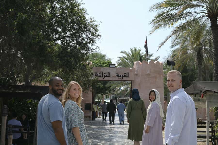 From Dubai: Abu Dhabi Small-Group Day-Tour with Lunch - Yas Marina Circuit and the thrill of F1 optics
