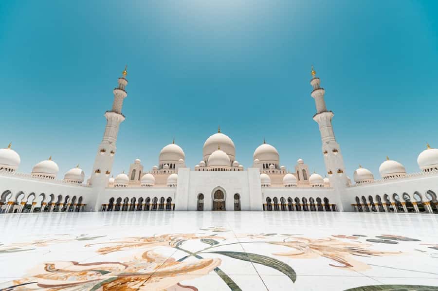 From Dubai: Abu Dhabi Tour with Sheikh Zayed Mosque - Key highlights worth your time