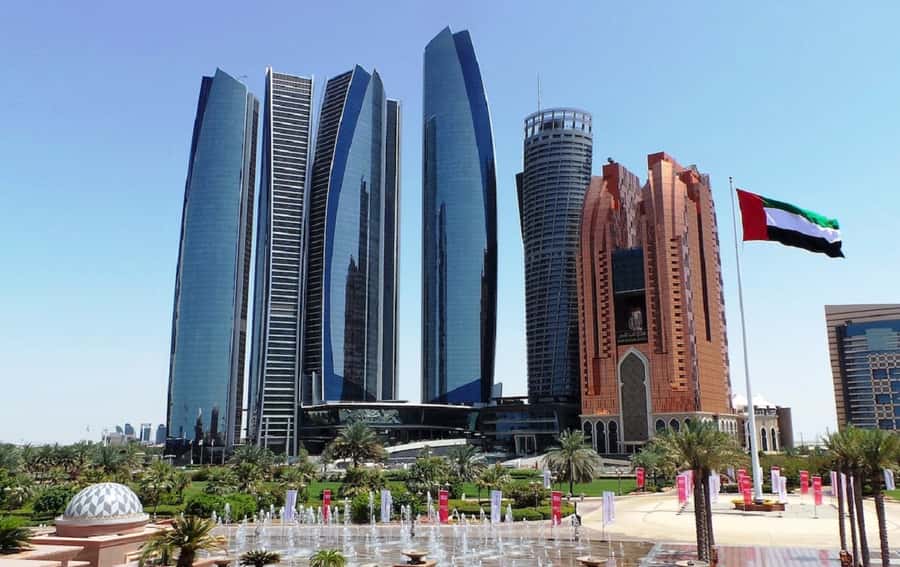 From Dubai: Abu Dhabi Tour with Sheikh Zayed Mosque - Emirates Palace, Founders Memorial, and Qasr Al Watan: fast stops with meaning