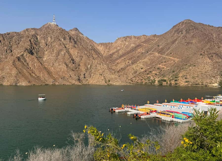 From Dubai: Fujairah City Tour - Rabi Tower hike: historic watchtower views with manageable effort