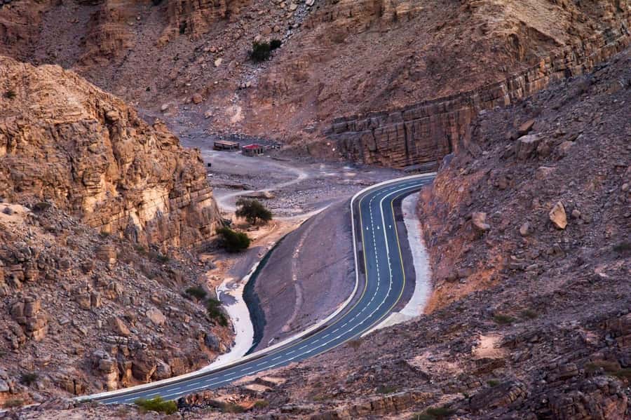 From Dubai: Jabel Jais High Mountain Tour with Transfers - Jebel Jais Sunrise, Why It Hits So Hard