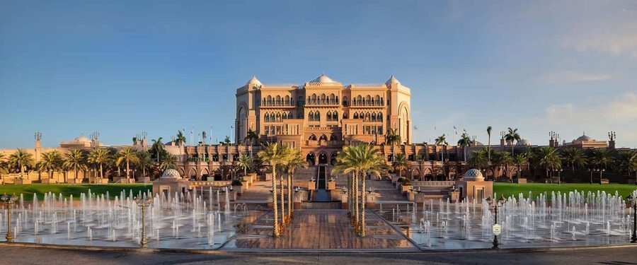 From Dubai: Private Abu Dhabi Tour With Qasar Al Watan - Key Things I’d Focus on Before You Go