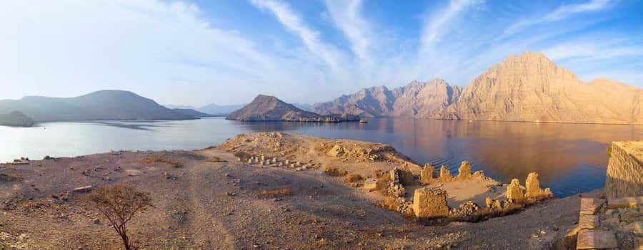 From Dubai to Norway of Arabia|Telegraph Island| Dhow Cruise - Lunch and Drinks Onboard: Buffet Value Without the Surprise Costs
