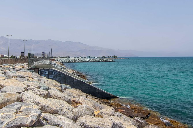 Fujairah Private day trip from Dubai with Lunch - Hajar Mountains Drive and Dibba Port Time: Views Plus a Quick Wander