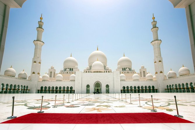 Full Day Abu Dhabi City Tour + BAPS Mandir Visit, guide transfer - House of Artisans and Art Gallery Stops: Culture, or Shopping Pressure?