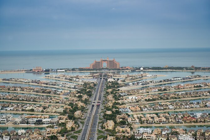 Full Day Modern Tour in Dubai - Palm Jumeirah in 30 Minutes: Luxury Views in Artificial-World Time