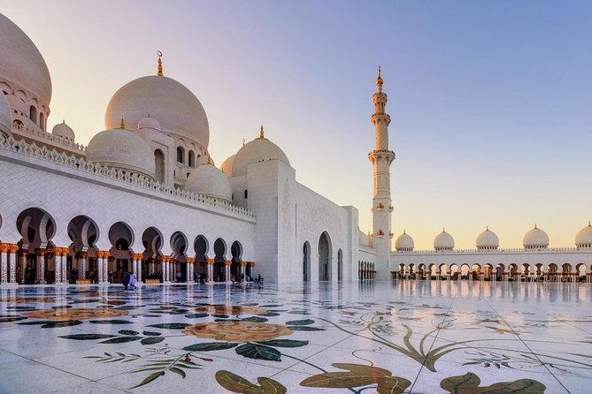 Full-Day Tour of Abu Dhabi from Dubai, Sheikh Zayed Grand Mosque - Pickup, Vehicle Comfort, and That First Stretch to the Capital