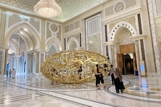 Guided Abu Dhabi City Tour Full Day with Private SUV - Start at 9:00 am: how the timing usually feels
