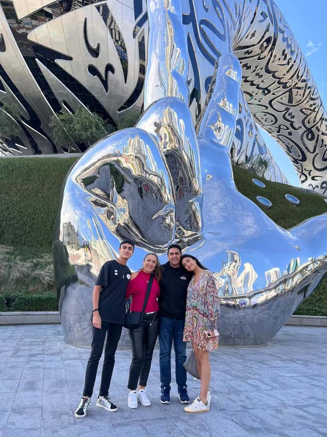 Guided Dubai City Tour: Modern Architecture & Sightseeing - Burj Al Arab photo moment: the famous shape, from the right distance
