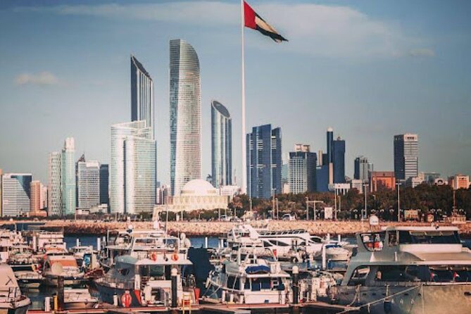 Half Day Private Abu Dhabi City Tour - Heritage Village and the Date Market, Simple Culture You Can Actually Use