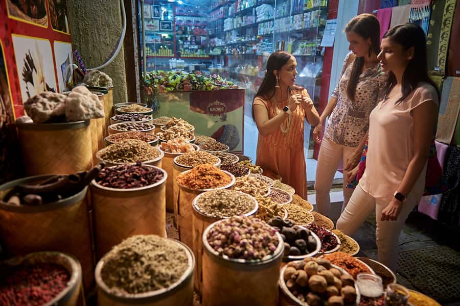 Historic Forts, Boats and Pearls of Old Dubai Walking Tour - Should You Book This $54 Old Dubai Walk?