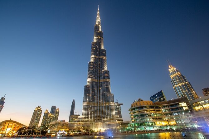 Iconic Burj Khalifa Views Experience Dubai's Skyline - Who this Burj Khalifa skyline experience suits best