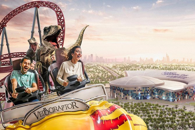 IMG Worlds of Adventure Ticket with Optional Fast Track Upgrade - Ride-fit rules, lockers, and the small stuff that matters